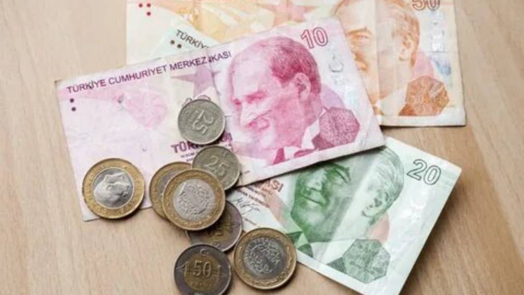 Dün Açıklandı! Emekliye GERİ ÖDEMESİZ 22.000 TL Para Verilecek 4